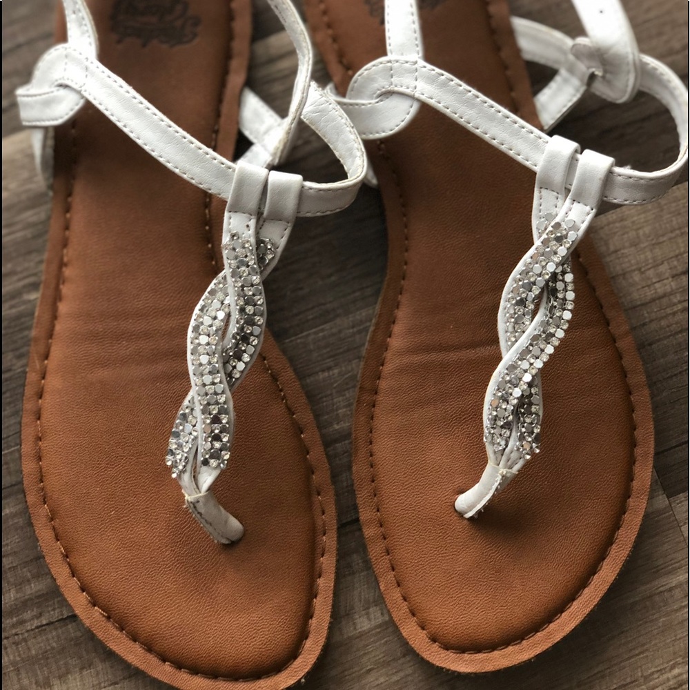 Super cute bling sandals